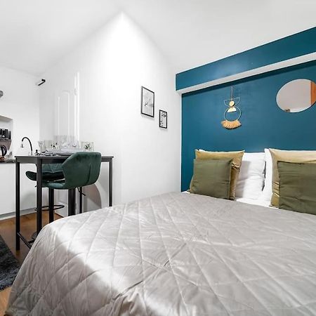 Secret Economy Studio Oasis Прага Екстер'єр фото